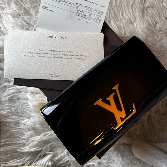 Louis Vuitton Black Patent Leather Clutch - Picture 1 of 9